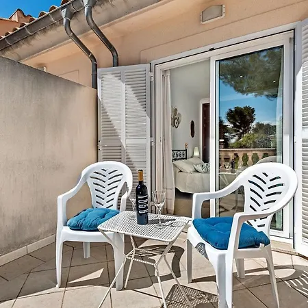 Villa Tamarells - *