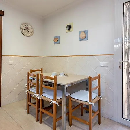 Villa Tamarells - *